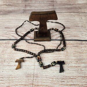 Lot Of Fransiscan Tau Cross Items Wood Cross Pendants Rosaries